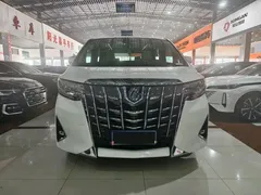 2021 Toyota Alphard Hybrid 2.5L Luxury, белый — фото 2