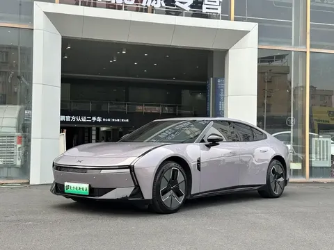 2025 Xpeng P7 702 Ultra