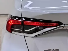 2022 Toyota Corolla 1.2T S-CVT PLUS, белый — фото 5