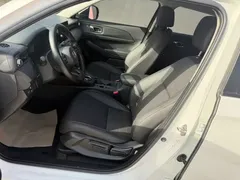 2023 Honda Vezel 1.5L CVT Pioneer, белый — фото 4