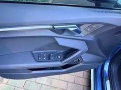 2022 Audi A3 Sportback 35 TFSI, синий — фото 9