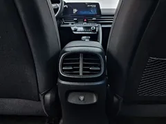 2023 Hyundai Elantra 1.5L CVT LUX Premium — фото 14