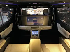2020 Lexus LM 300h, чёрный — фото 6