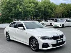 2022 BMW 3 Series 320Li M, белый — фото 3