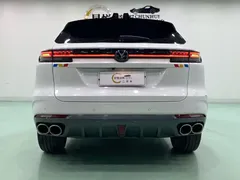 2021 Changan UNI-K 2.0T Premium, белый — фото 8