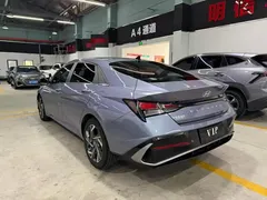 2023 Hyundai Elantra 1.5L CVT GLX Elite, синий — фото 11