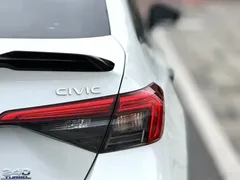 2022 Honda Civic 240TURBO CVT, белый — фото 12