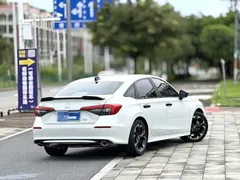 2022 Honda Civic 240TURBO CVT, белый — фото 15
