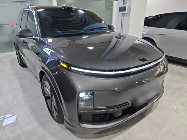 2024 Li Auto L8