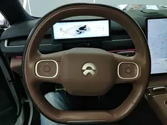 2023 Nio ES8 75kWh, белый — фото 11