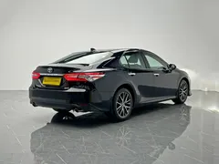 2021 Toyota Camry 2.5G Luxury, чёрный — фото 6