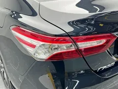 2021 Toyota Camry 2.5G Luxury, чёрный — фото 11