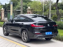 2021 BMW X4 xDrive 25i M, чёрный — фото 4