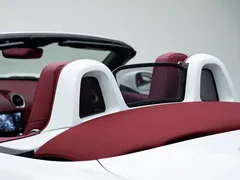 2022 Porsche 718 Boxster 2.0T, белый — фото 7