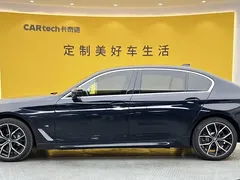2022 BMW 5 Series 5 530Li M, чёрный — фото 7
