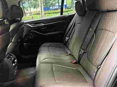 2021 BMW 5 Series 5 530Li, чёрный — фото 9