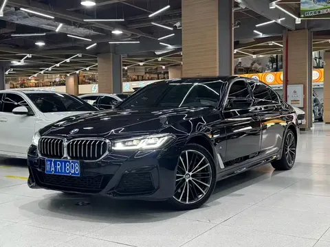 2021 BMW 5 Series 5 530Li M