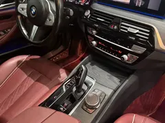 2021 BMW 5 Series 5 530Li M, чёрный — фото 10