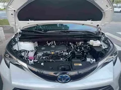 2021 Toyota Sienna 2.5L Hybrid Premium, белый — фото 29