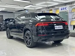 2022 Audi Q8 55 TFSI, чёрный — фото 4