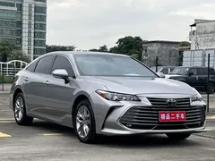 2019 Toyota Avalon 2.0L Luxury VI — фото 3