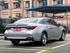 2019 Toyota Avalon 2.0L Luxury VI — фото 4