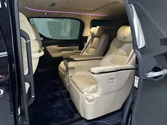 2021 Toyota Vellfire Hybrid 2.5L HV Premium, чёрный — фото 6