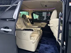 2021 Toyota Vellfire Hybrid 2.5L HV Premium, чёрный — фото 14