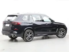 2025 BMW X5 xDrive 30Li M, чёрный — фото 4