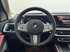 2025 BMW X5 xDrive 30Li M, чёрный — фото 13
