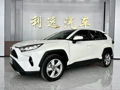 2021 Toyota RAV4 2.0L CVT 2WD PLUS, белый — фото 1