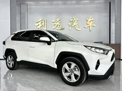 2021 Toyota RAV4 2.0L CVT 2WD PLUS, белый — фото 3