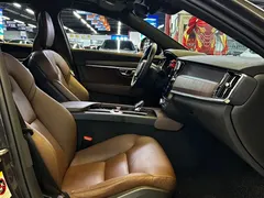 2022 Volvo V90 Cross Country B5 AWD — фото 9