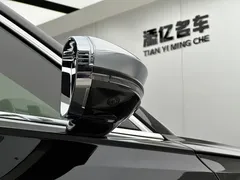 2022 Audi A8L Horch, чёрный — фото 13