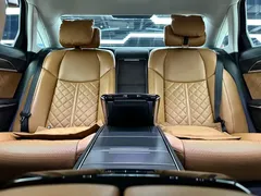 2022 Audi A8L Horch, чёрный — фото 19