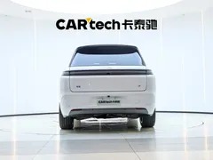 2025 Li Auto L8 Ultra, белый — фото 5