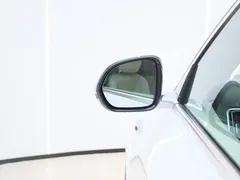 2025 Li Auto L8 Ultra, белый — фото 15