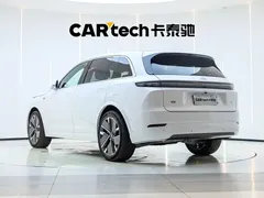 2025 Li Auto L7 Ultra, белый — фото 5