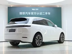 2025 Li Auto L7 Ultra, белый — фото 16