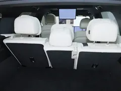 2025 Li Auto L7 Ultra, белый — фото 27