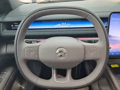 2026 Nio ES8 Luxury, чёрный — фото 11