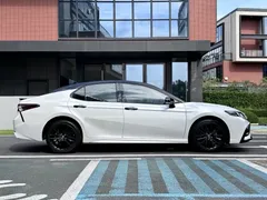 2022 Toyota Camry 2.0S, белый — фото 4