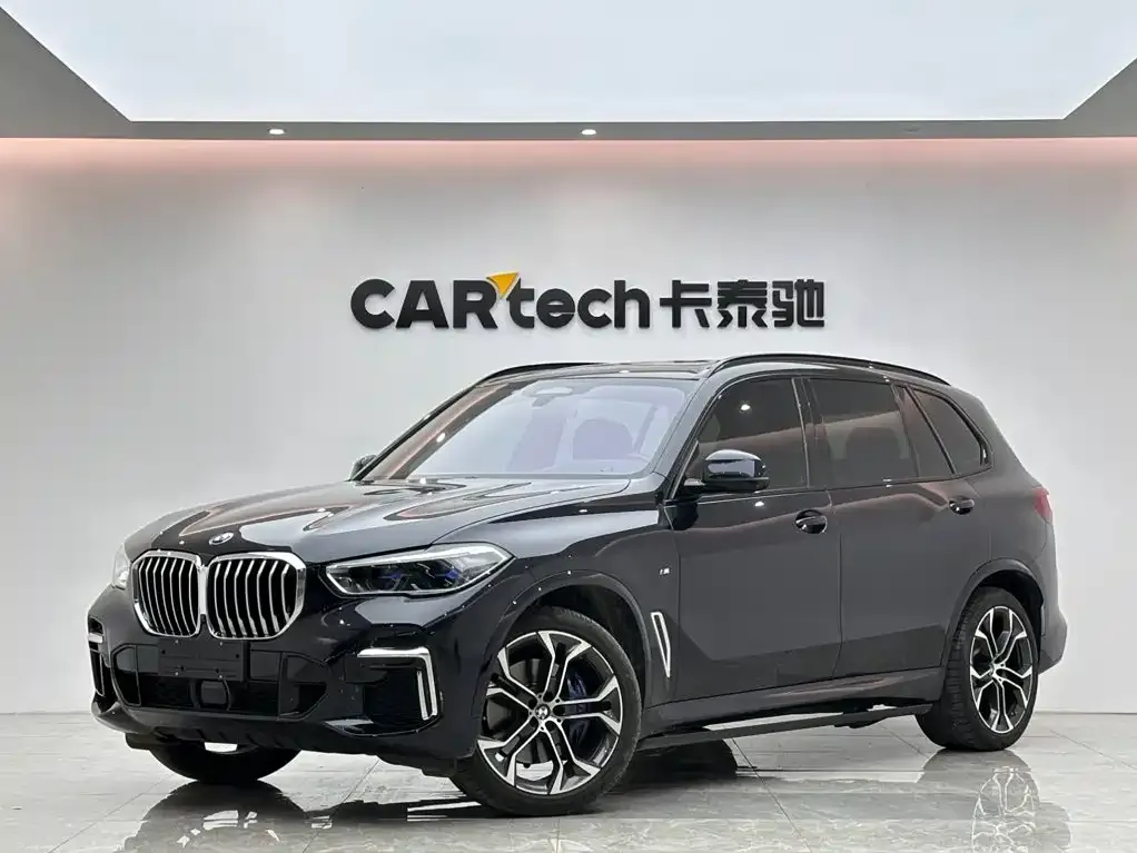 2022 BMW X5 40Li M
