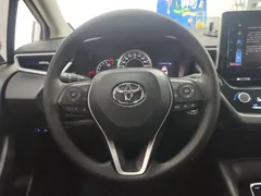 2021 Toyota Corolla TNGA 1.5L CVT Elite, белый — фото 15
