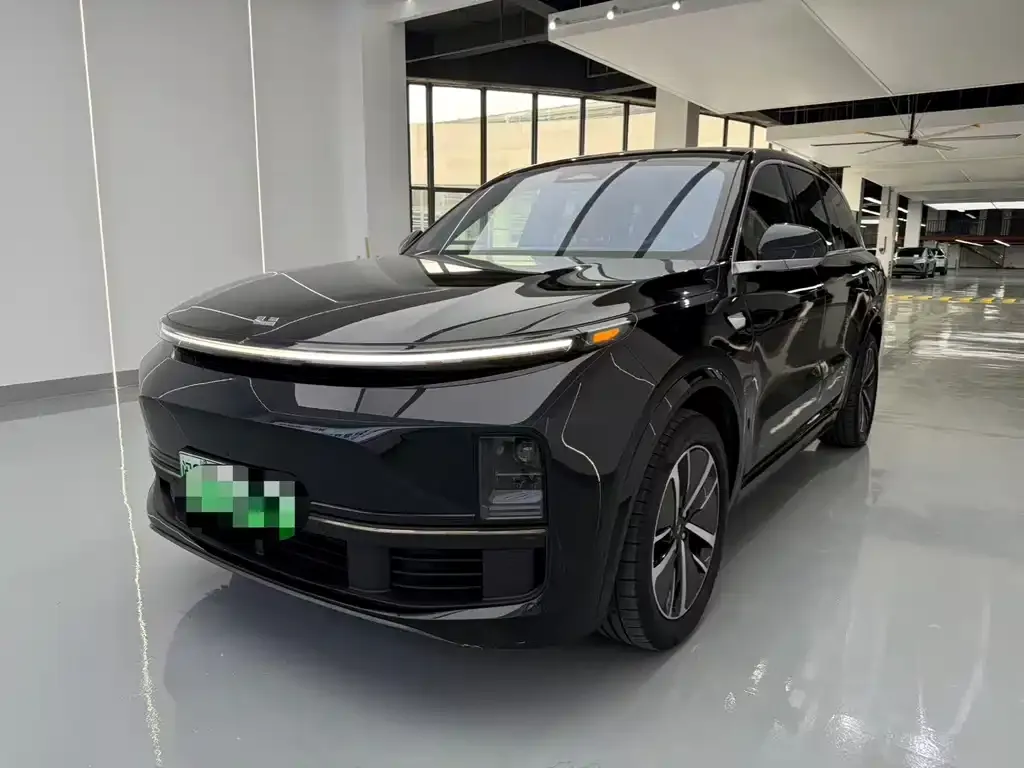 2023 Li Auto L8 Pro
