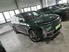 2025 Li Auto L9 Ultra, зелёный — фото 3