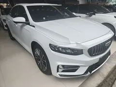 2023 Geely Preface 1.5TD, белый — фото 3