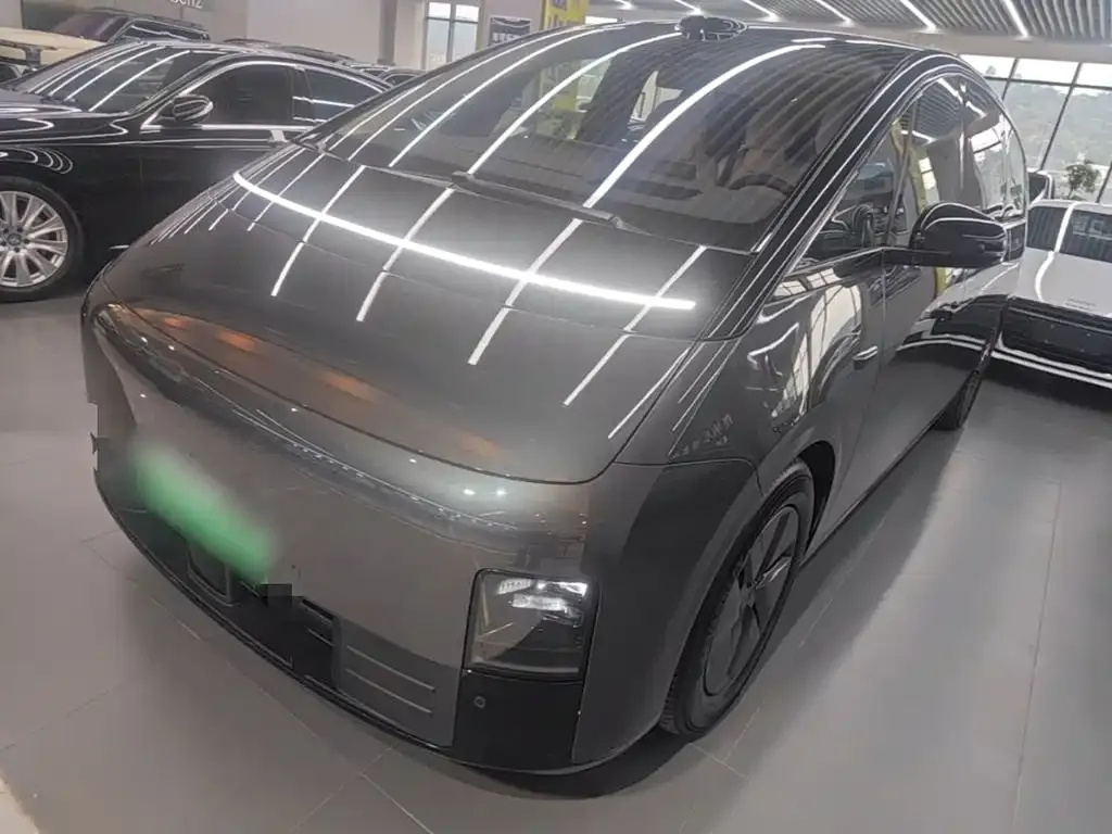 2025 Li Auto MEGA Home