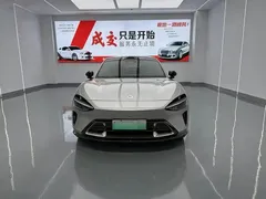 2025 Xiaomi YU7 — фото 2