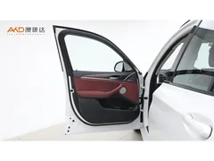 2023 BMW X3 xDrive30i M, белый — фото 10
